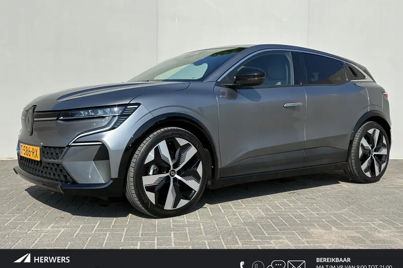 Renault Mégane E-Tech (2023)