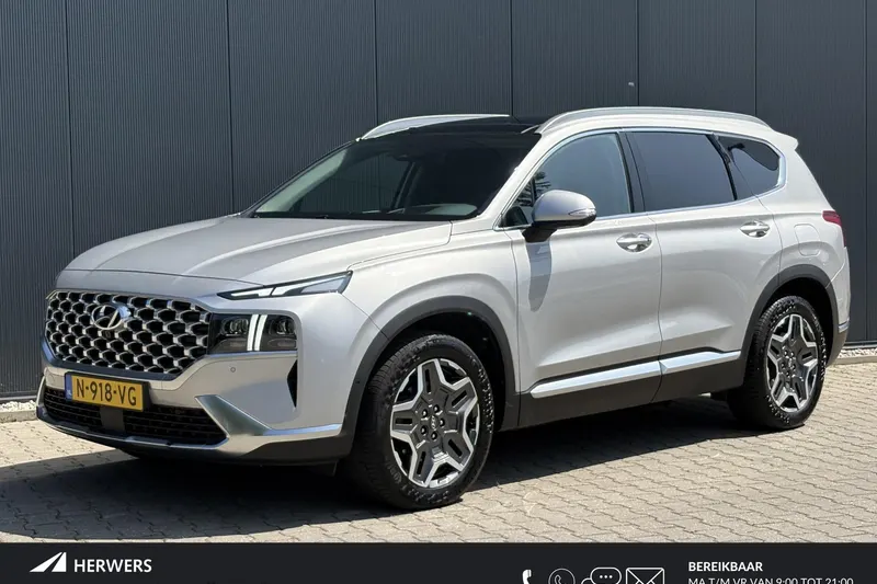 Hyundai Santa Fe (2022)