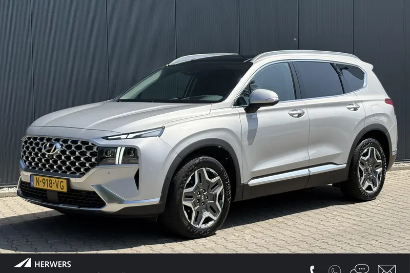 Hyundai Santa Fe (2022)