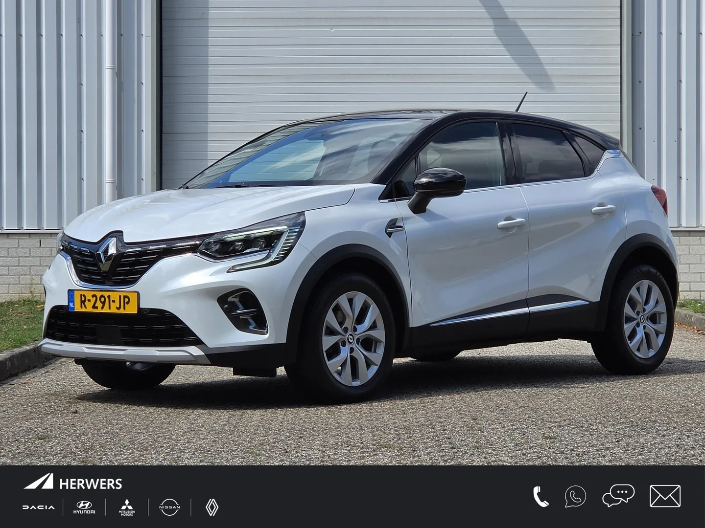 Renault Captur (2022) — foto 1