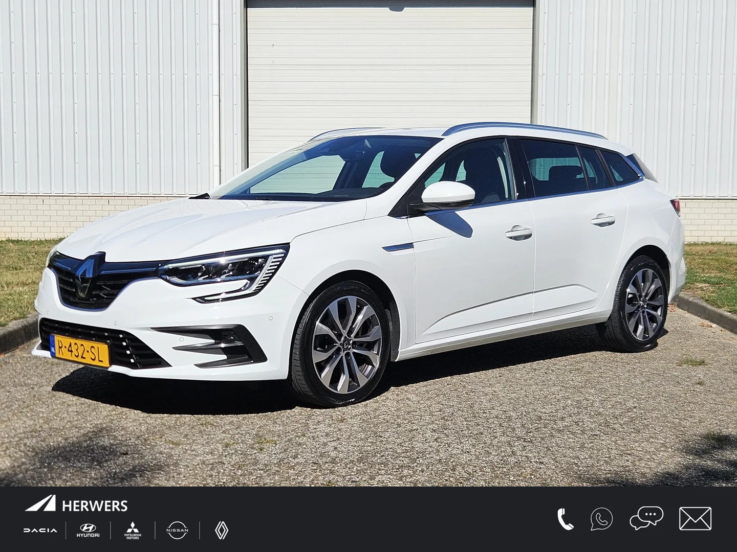 Renault Mégane (2022) — foto 1