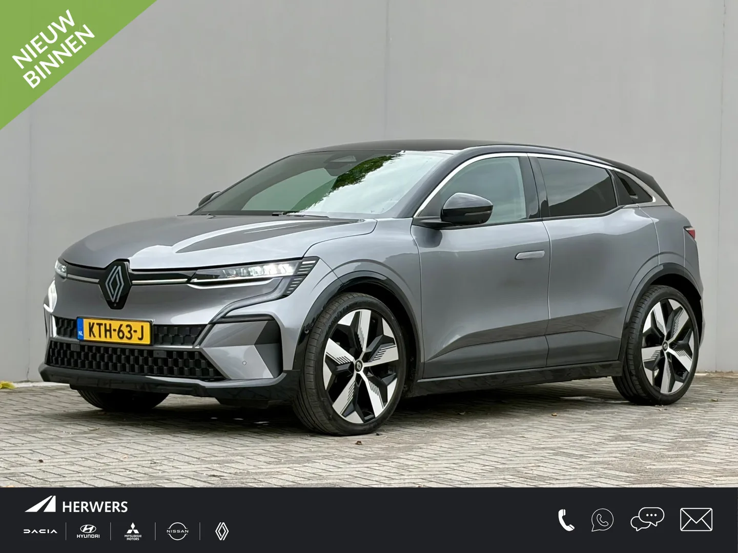 Renault Mégane E-Tech (2022) — foto 1