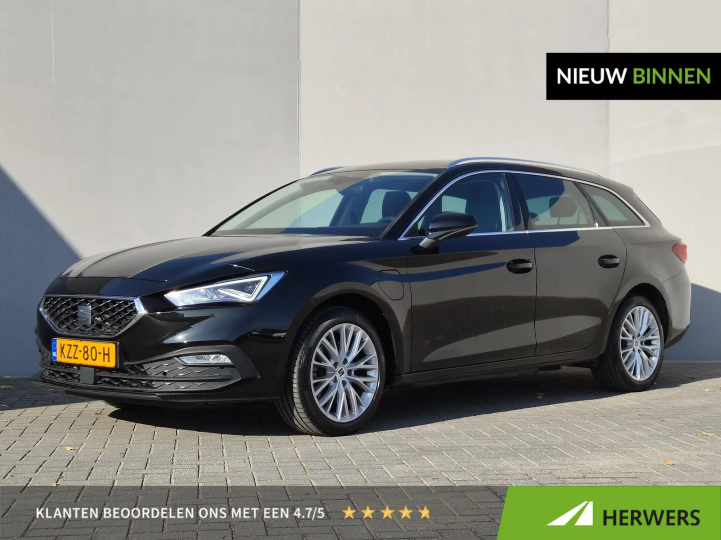 SEAT Leon Sportstourer (2023) — foto 1