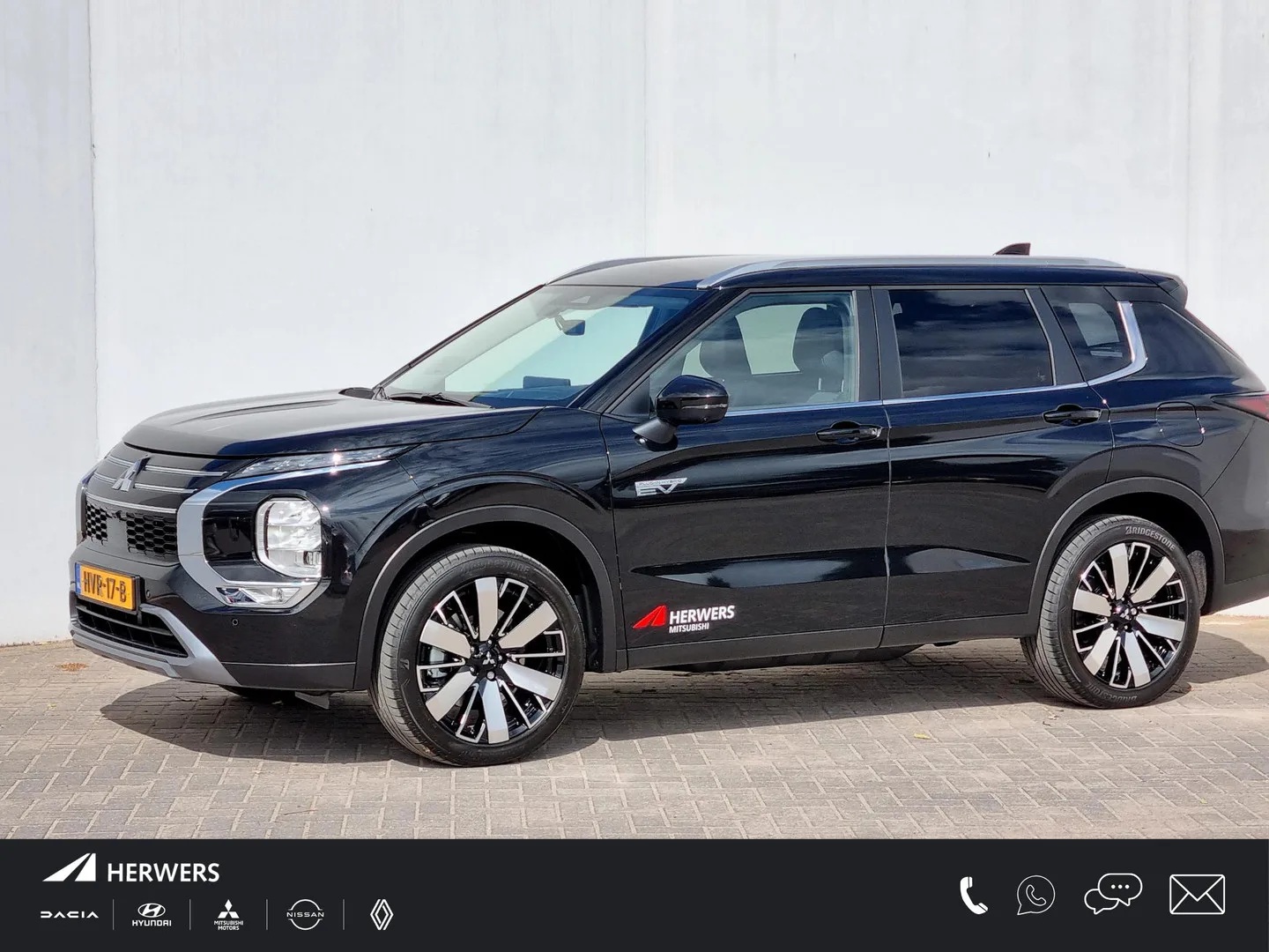 Mitsubishi Outlander (2025) — foto 1