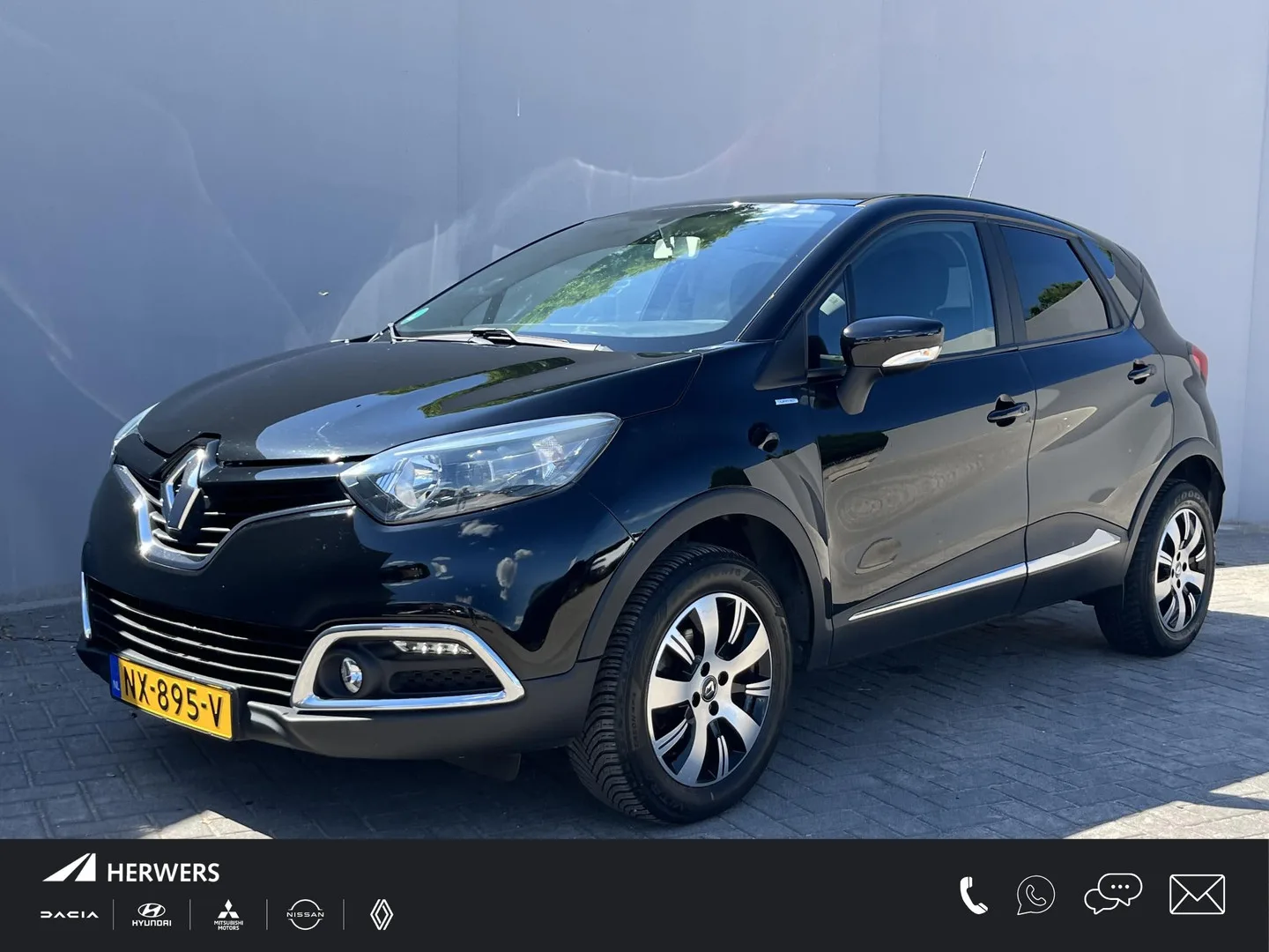 Renault Captur (2017) — foto 1