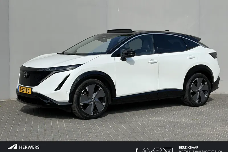 Nissan Ariya (2023)