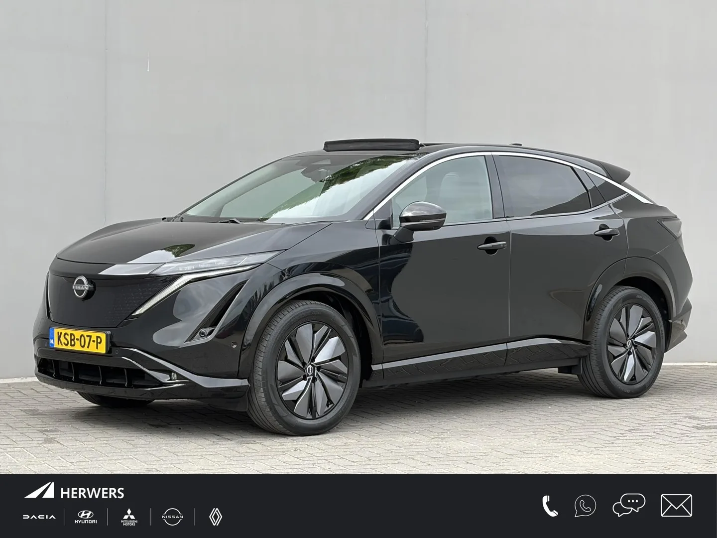 Nissan Ariya (2024) — foto 1