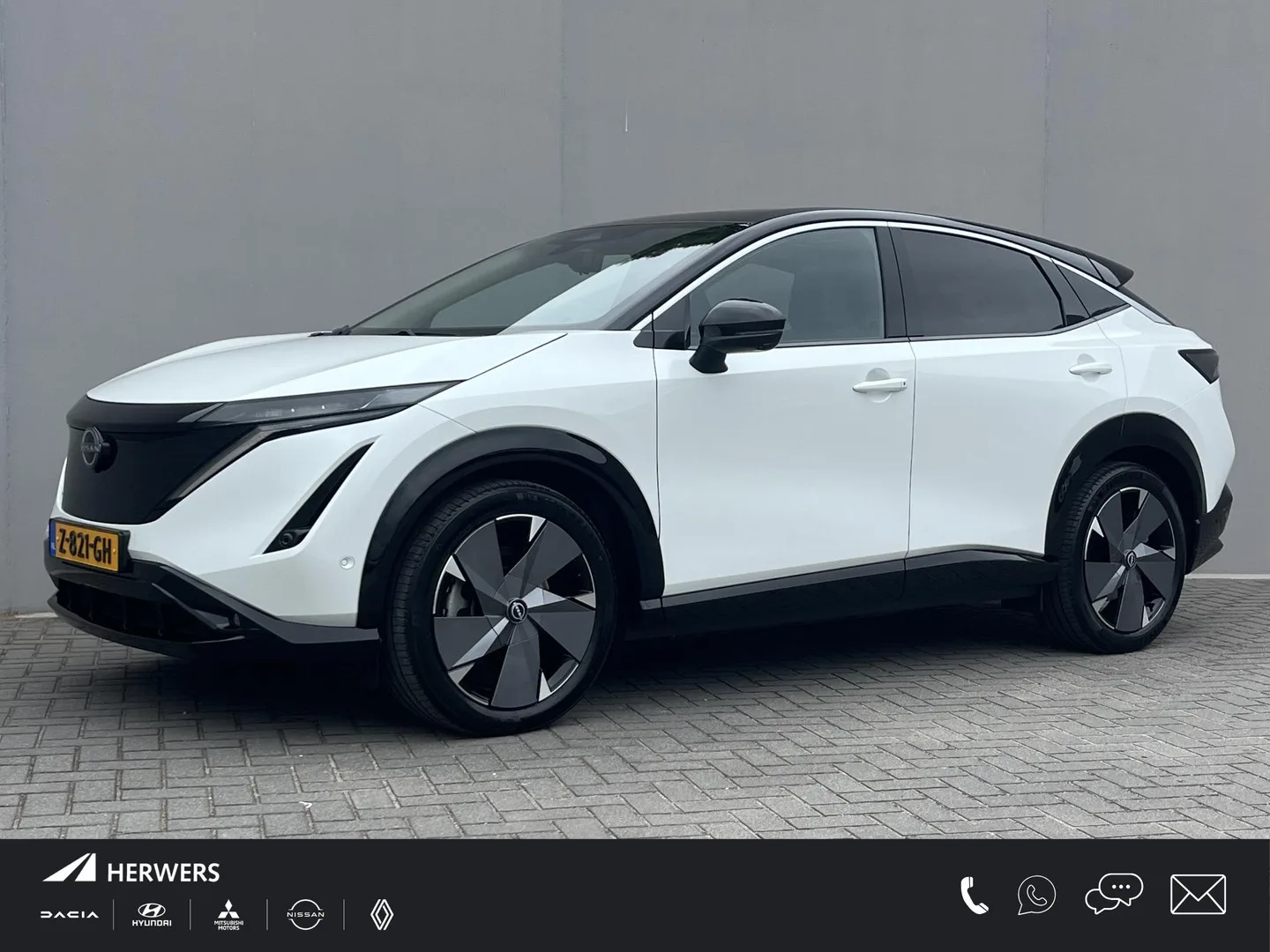 Nissan Ariya (2024) — foto 1