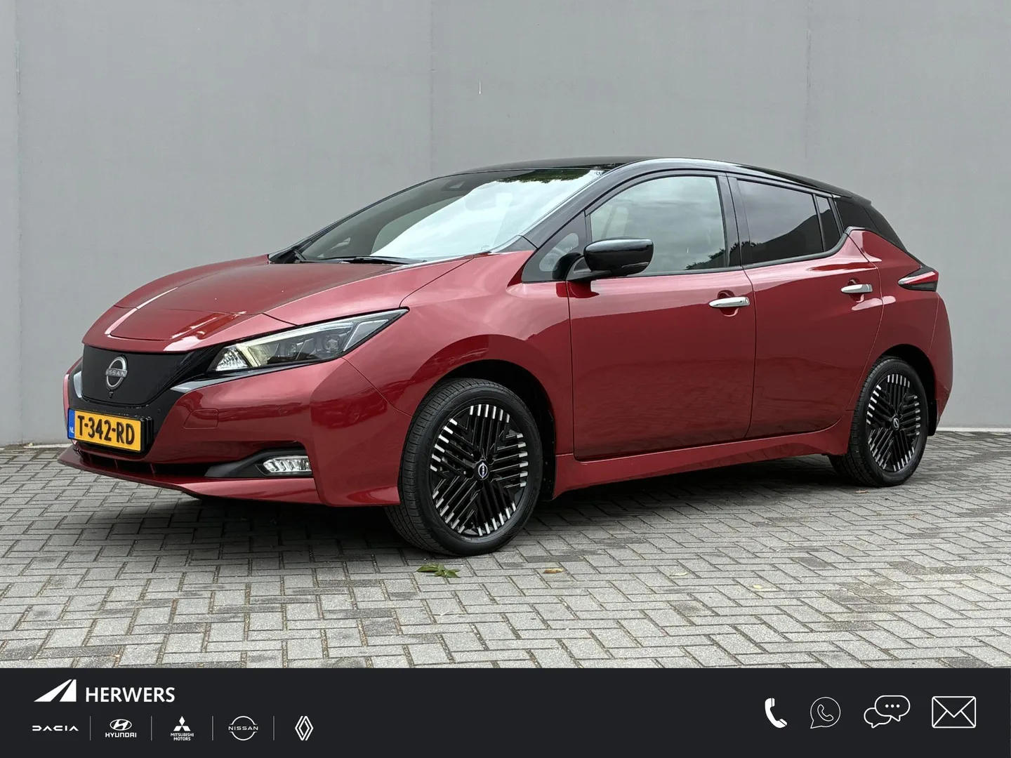 Nissan Leaf (2023) — foto 1