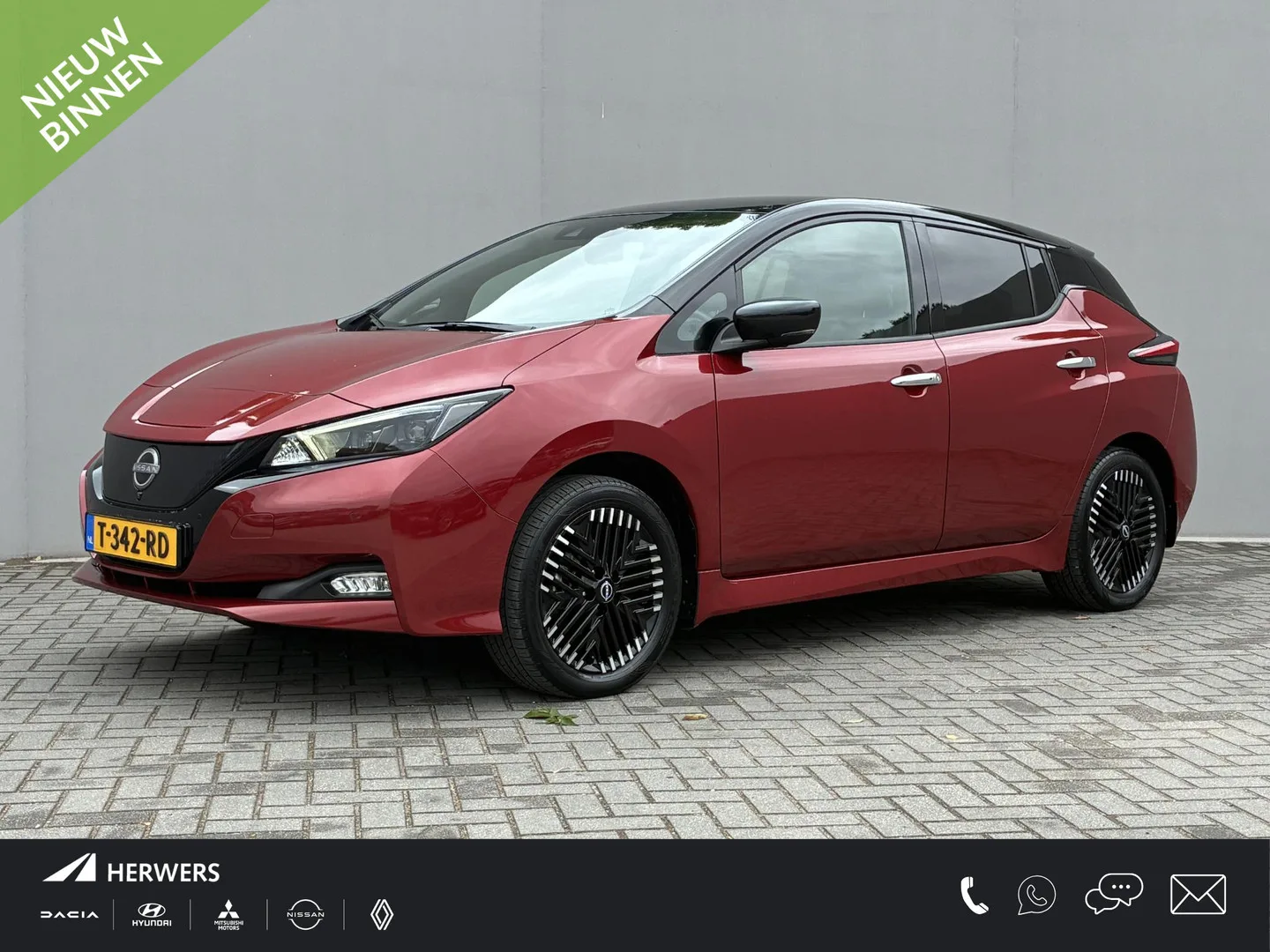 Nissan Leaf (2023) — foto 1