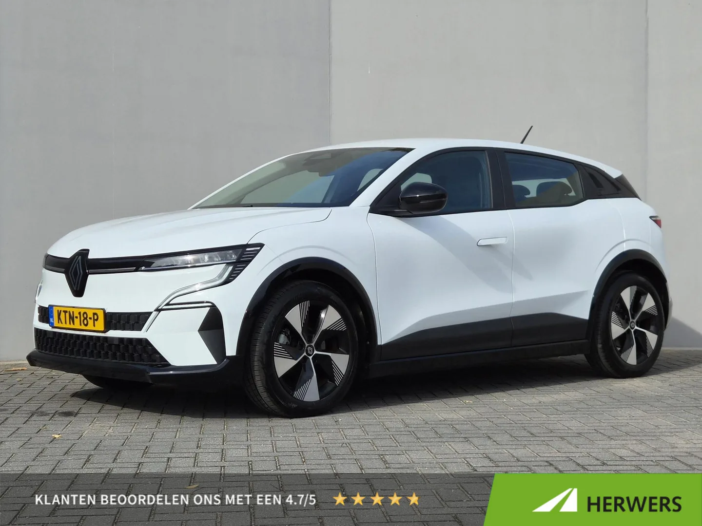 Renault Mégane E-Tech (2022) — foto 1