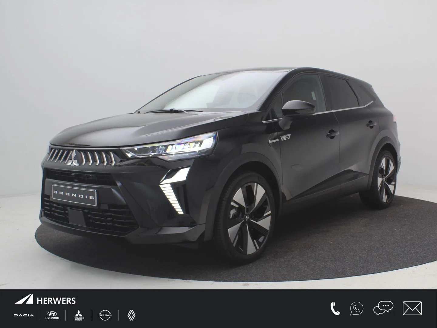 Mitsubishi Grandis (2026) — foto 1