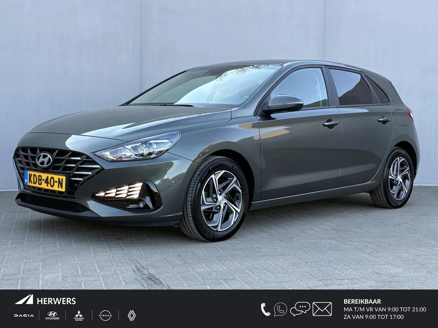 Hyundai i30 (2022) — foto 1