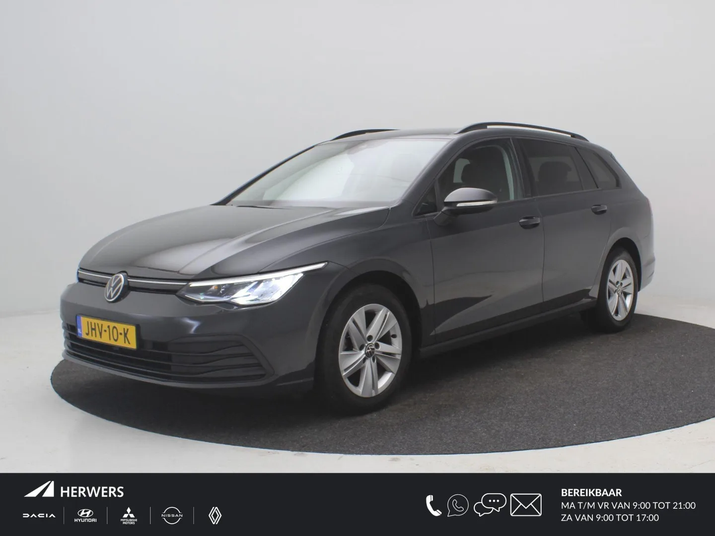 Volkswagen Golf (2021) — foto 1