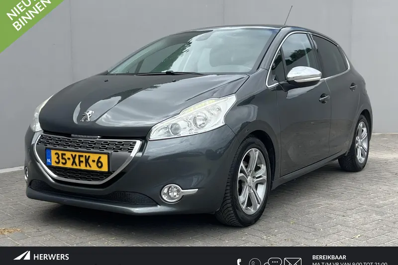 Peugeot 208 (2012)