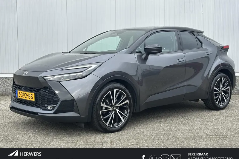 Toyota C-HR (2024)