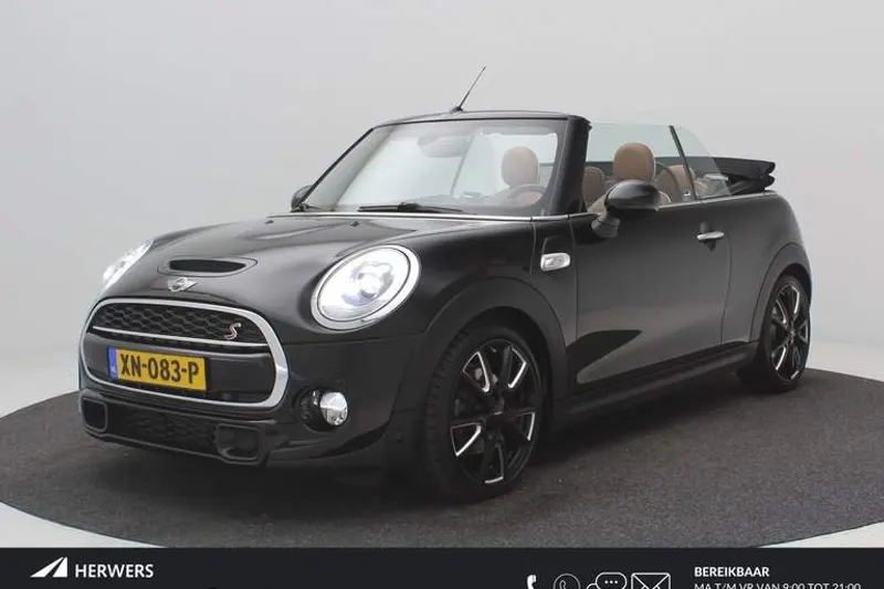 MINI Cabrio (2018)