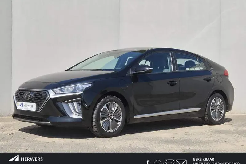 Hyundai Ioniq (2021)