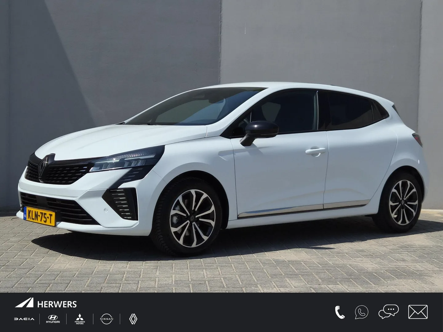 Renault Clio (2025) — foto 1