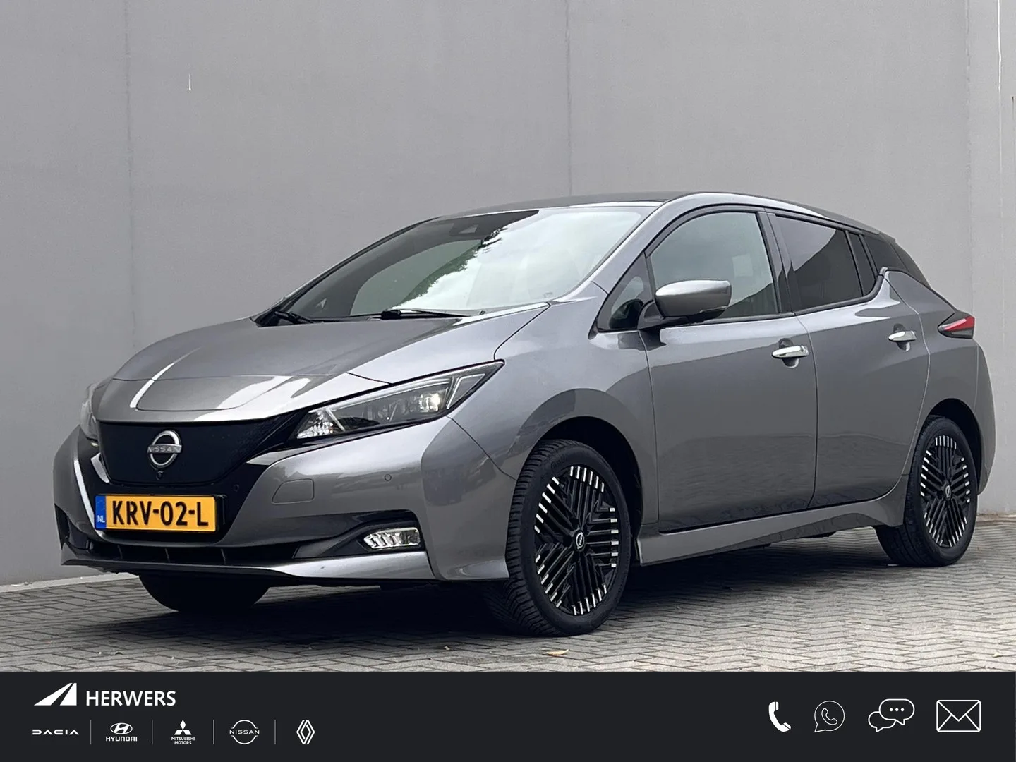 Nissan Leaf (2023) — foto 1