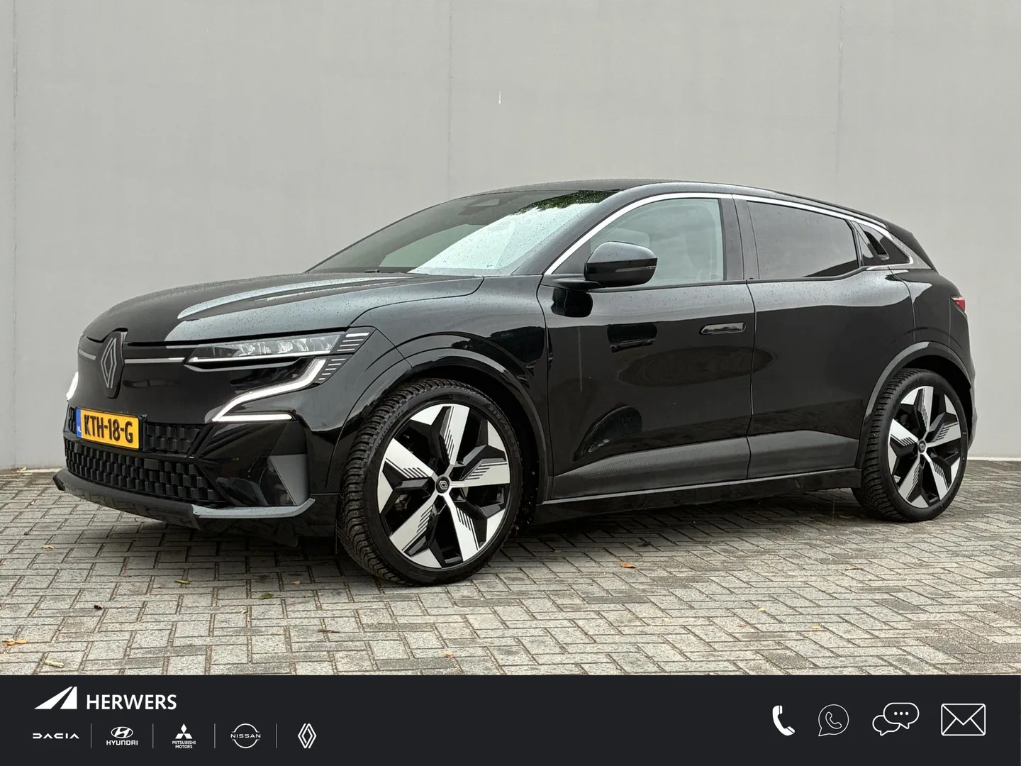 Renault Mégane E-Tech (2022) — foto 1