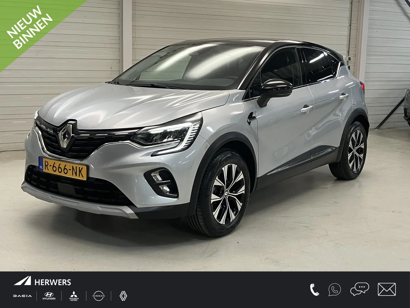 Renault Captur (2022) — foto 1