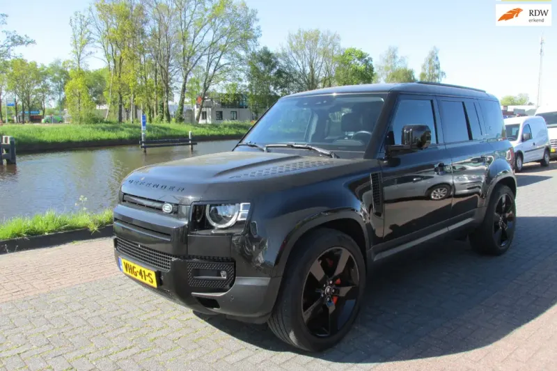Land Rover Defender (2020)