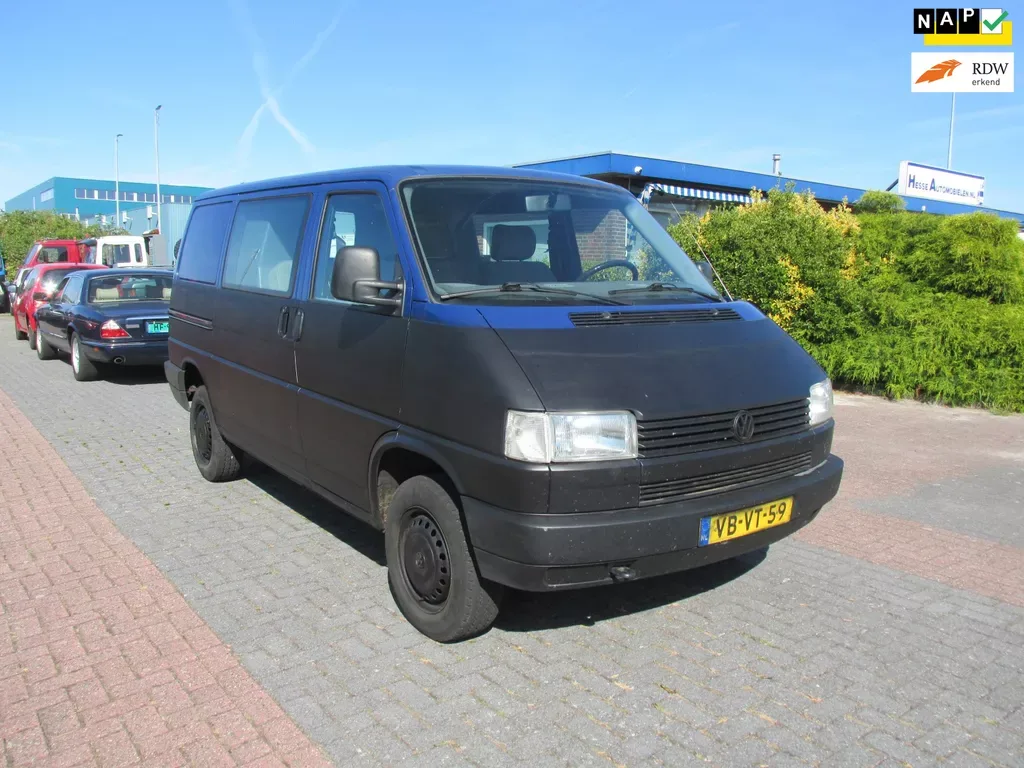 Volkswagen Transporter (1994) — foto 1