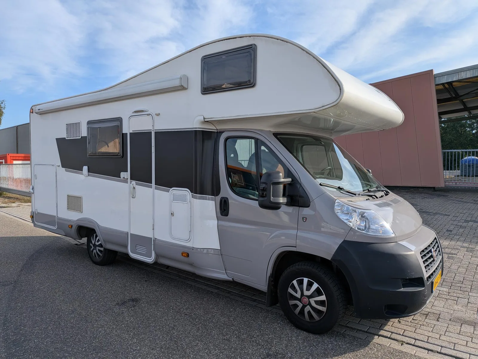 Mc Louis 700G (0) — foto 1