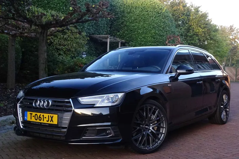 Audi A4 (2016)