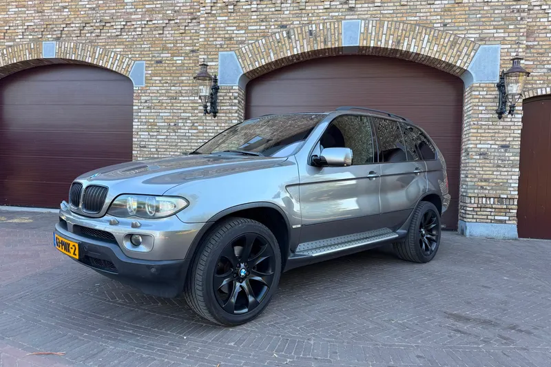 BMW X5 (2004)