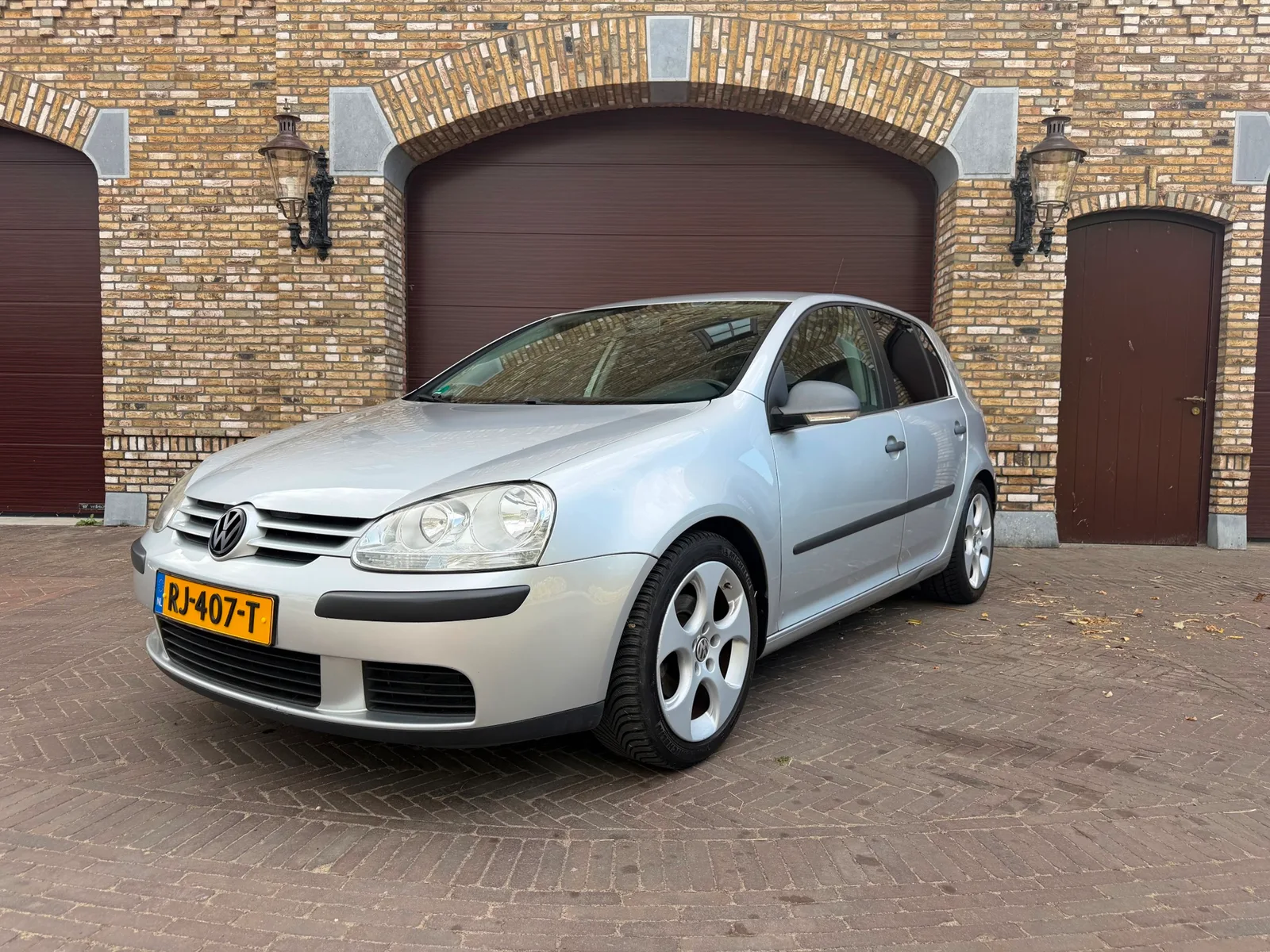 Volkswagen Golf (2008) — foto 1