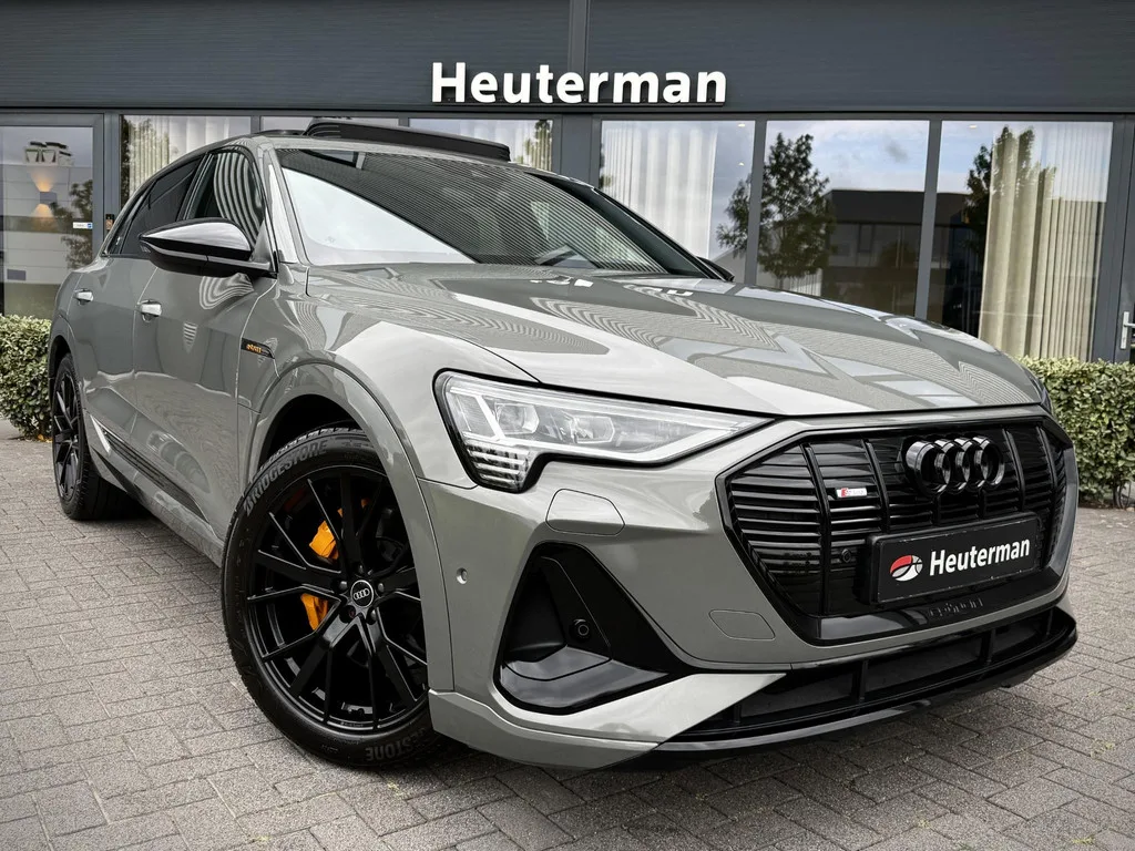 Audi e-tron (2022) — foto 1