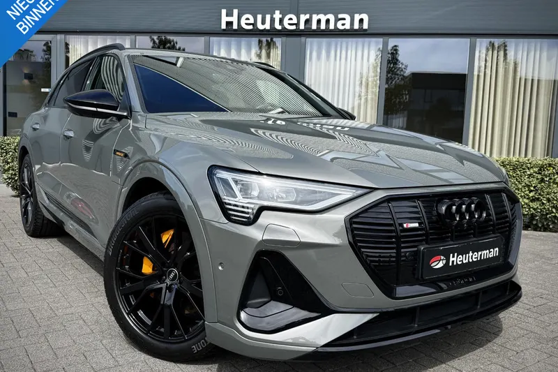 Audi e-tron (2022)