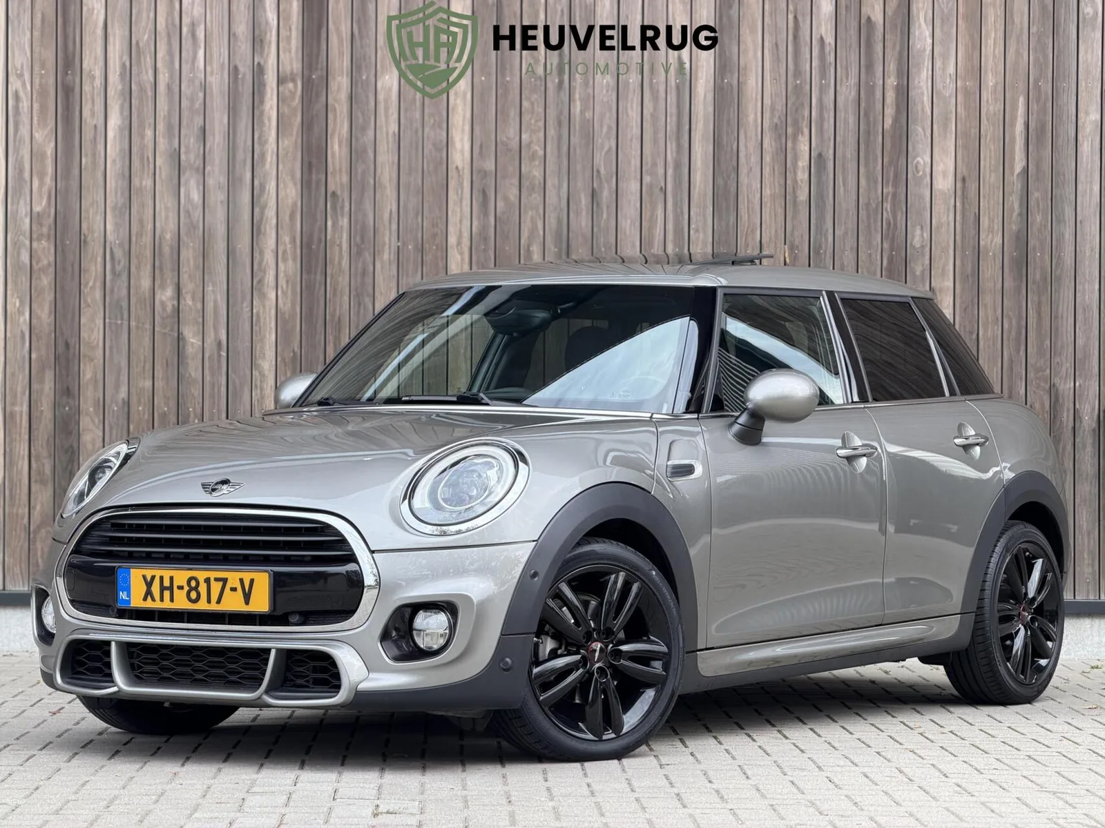 MINI Cooper (2018) — foto 1