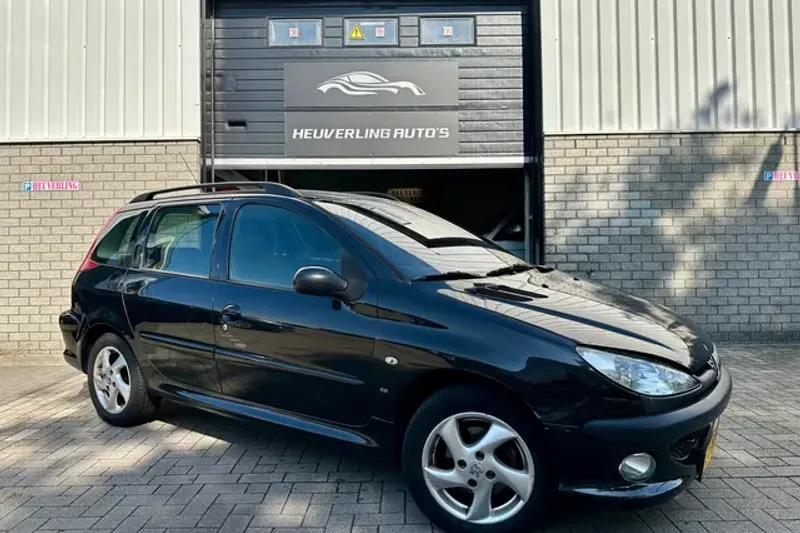 Peugeot 206 (2005)