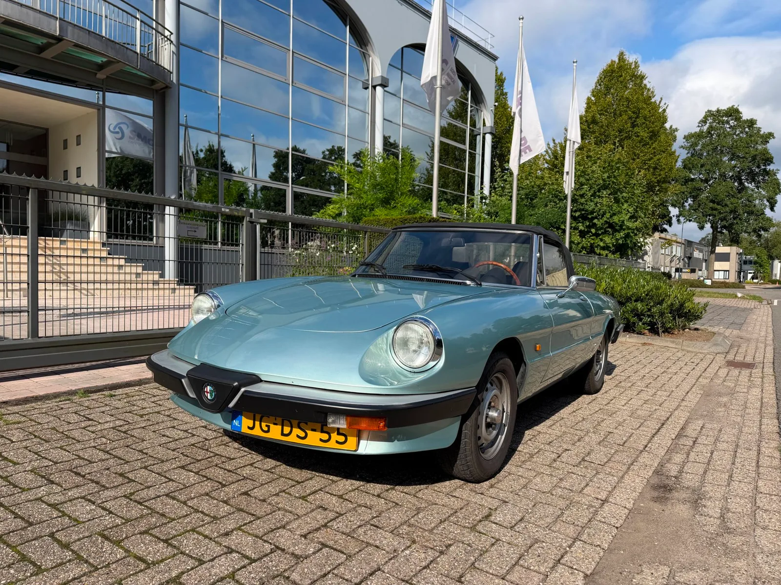 Alfa Romeo Spider (1985) — foto 1