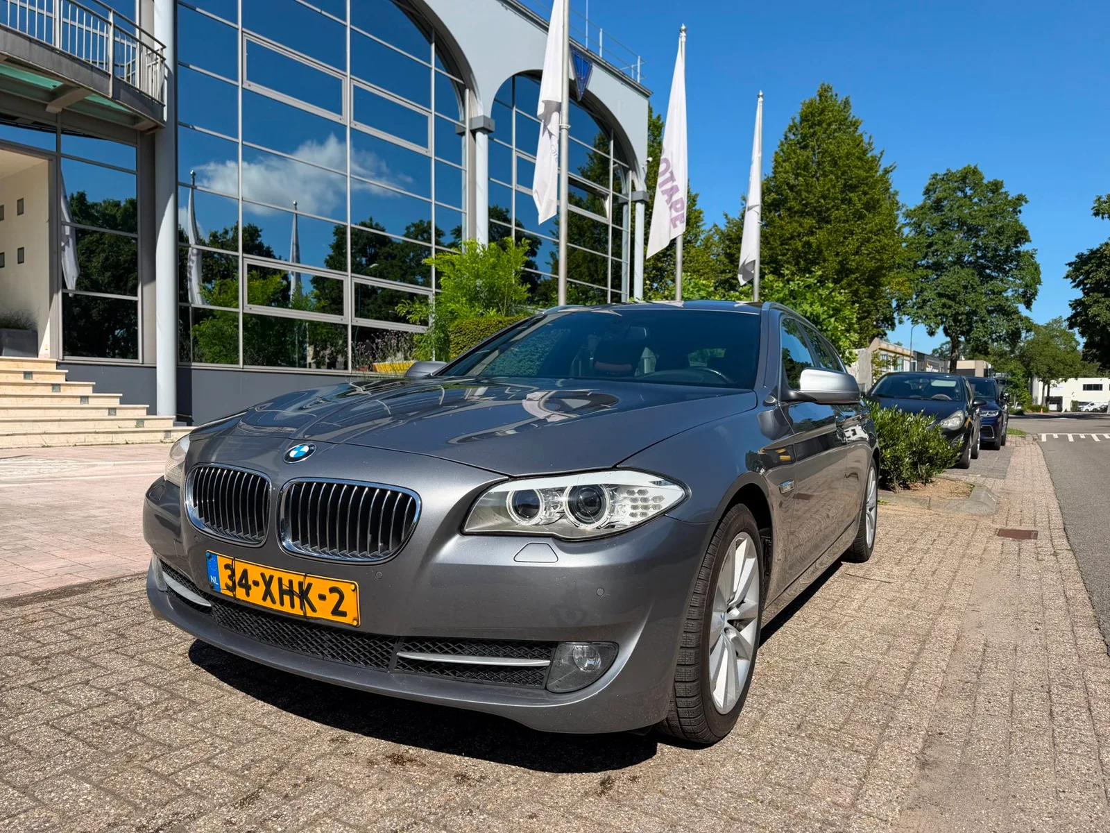BMW 5-Serie (2012) — foto 1