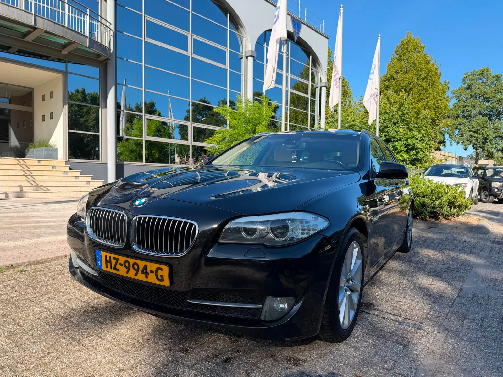 BMW 5-Serie (2011) — foto 1
