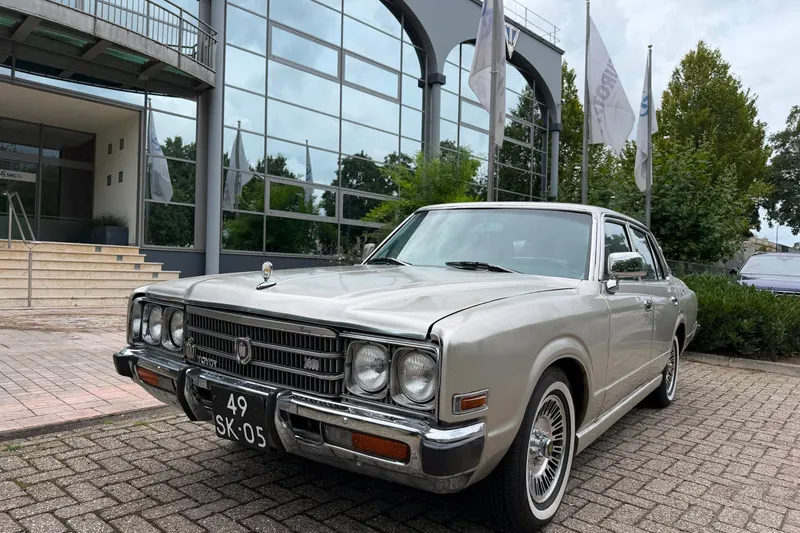 Toyota Crown (1977)