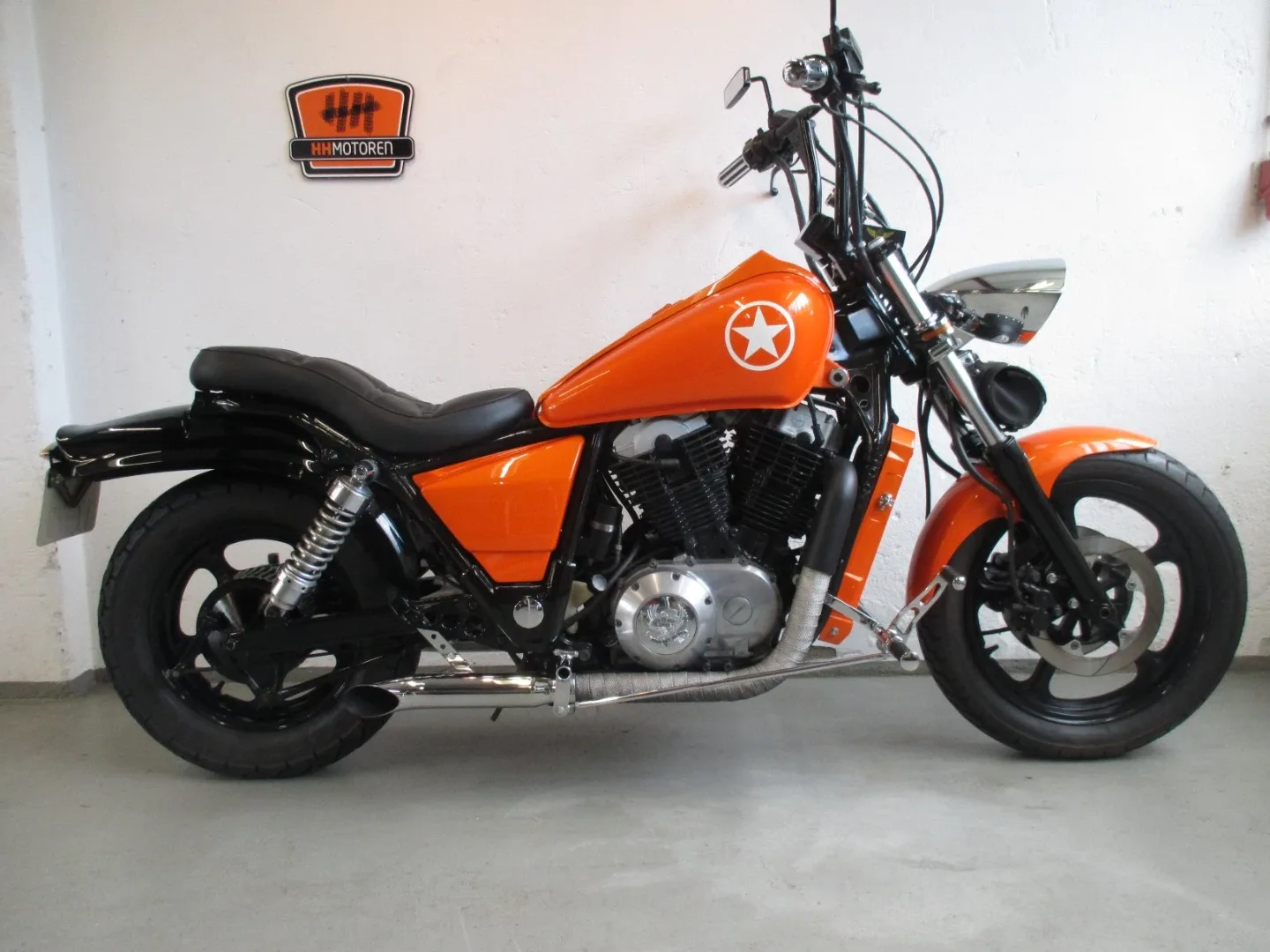 VT1100C Shadow (2026) — foto 1