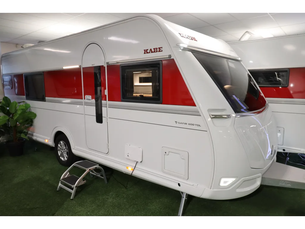 Kabe Safir (2026) — foto 1