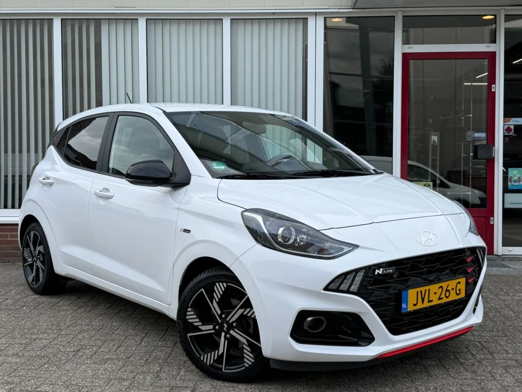 Hyundai i10 (2023) — foto 1