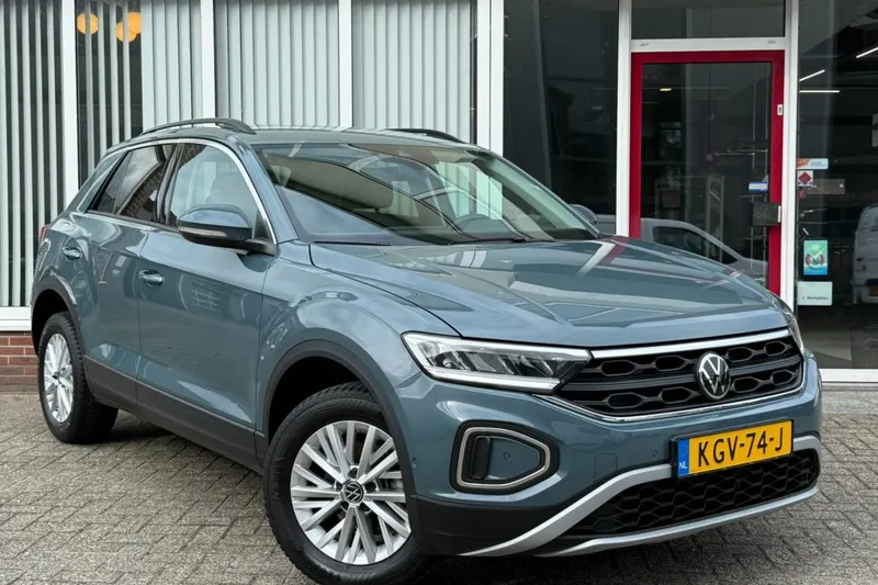Volkswagen T-Roc (2022)