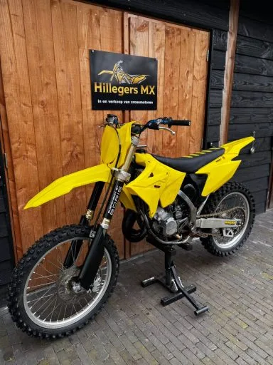 Suzuki RM 125 (2008) — foto 1