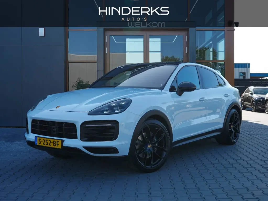 Porsche Cayenne (2022) — foto 1