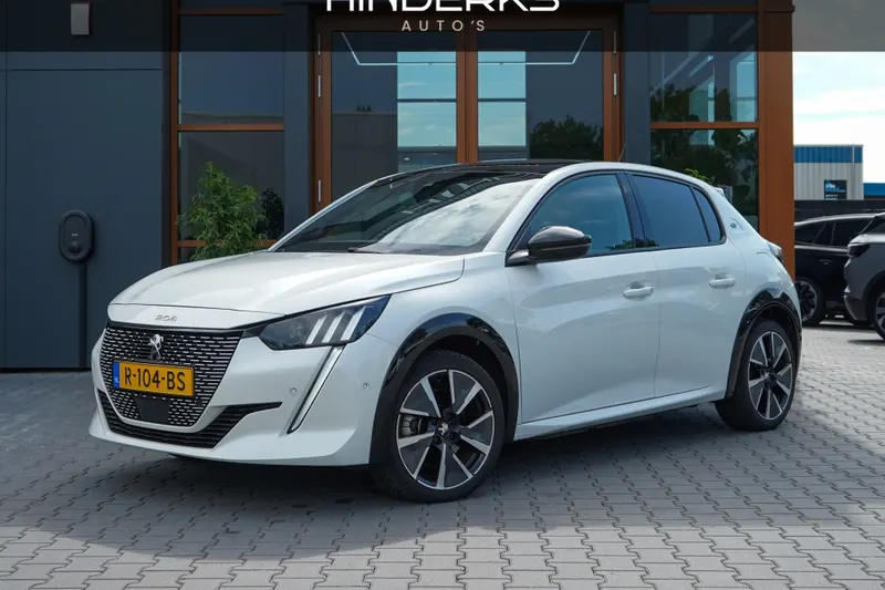 Peugeot e-208 (2022)