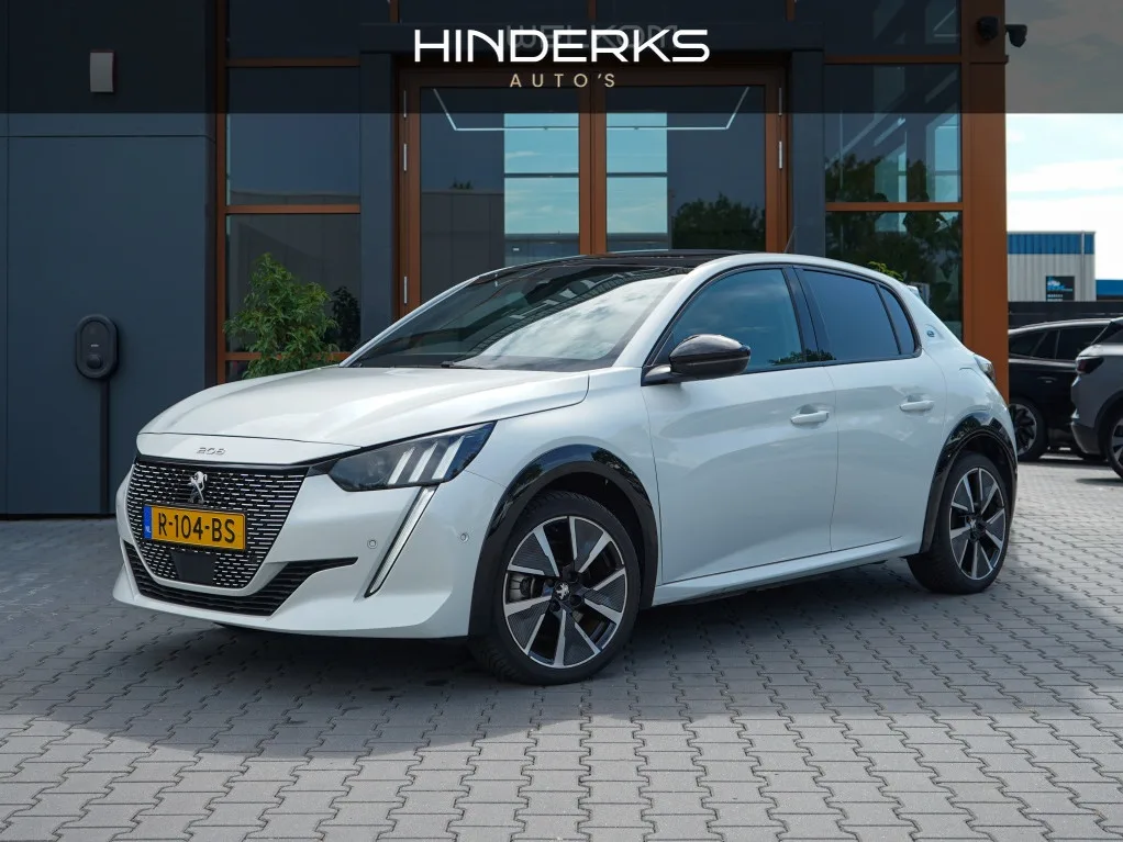 Peugeot e-208 (2022) — foto 1