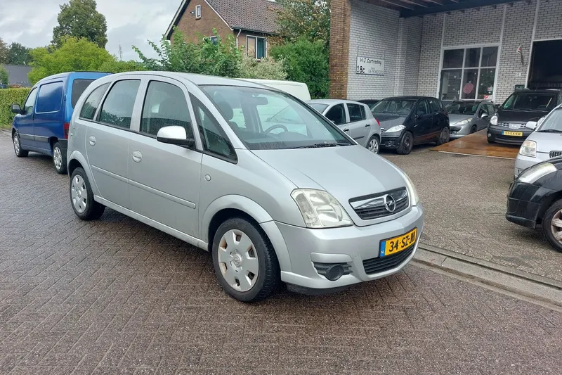Opel Meriva (2006)