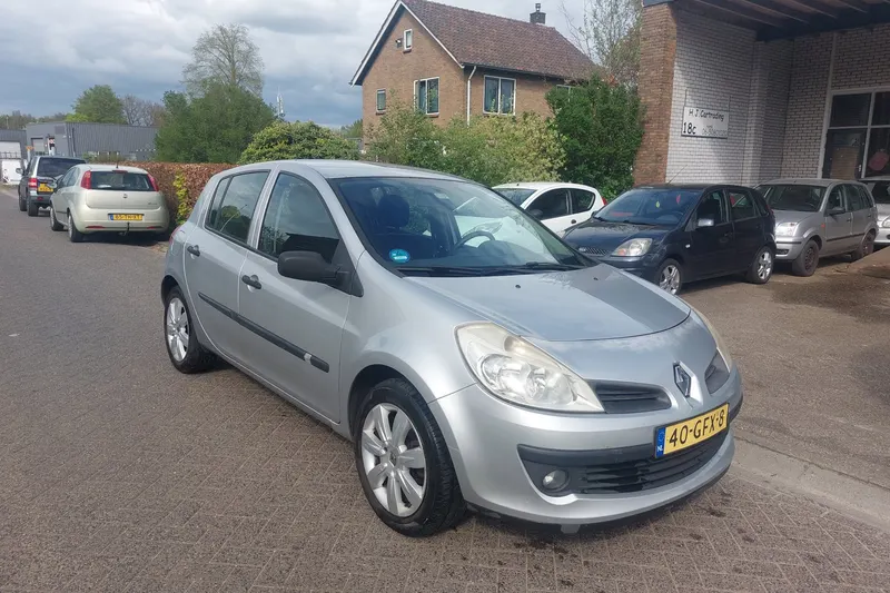Renault Clio (2008)